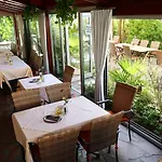 - Restaurant Hirschen - Werneths Landgasthof Beim Europa- Park Rust