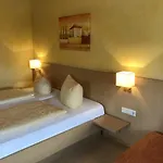 - Restaurant Hirschen - Werneths Landgasthof Beim Europa- Park Rust Hotel Rheinhausen
