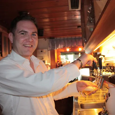 Hotel - Restaurant Hirschen - Werneths Landgasthof Beim Europa- Park Rust