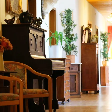 - Restaurant Hirschen - Werneths Landgasthof Beim Europa- Park Rust 호텔 2*