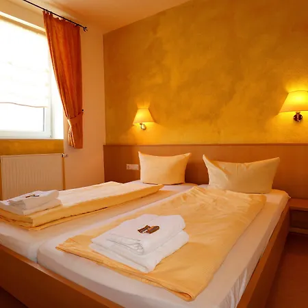 Hotel-restaurant Werneths Landgasthof Hirschen 2* Rheinhausen