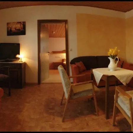 Hotel - Restaurant Hirschen - Werneths Landgasthof Beim Europa- Park Rust