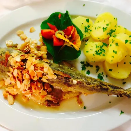 - Restaurant Hirschen - Werneths Landgasthof Beim Europa- Park Rust 2* Rheinhausen