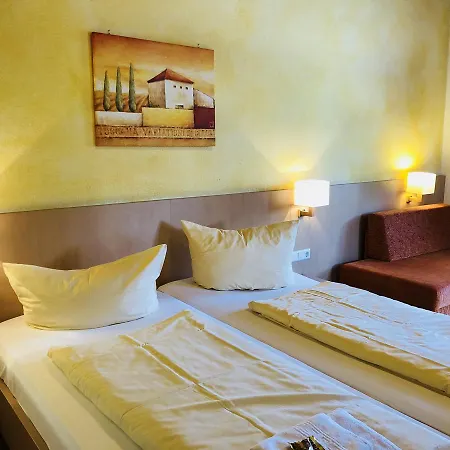 - Restaurant Hirschen - Werneths Landgasthof Beim Europa- Park Rust 호텔