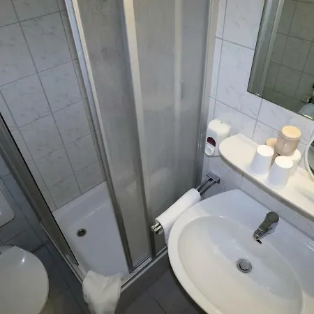 Hotel-restaurant Werneths Landgasthof Hirschen 2*